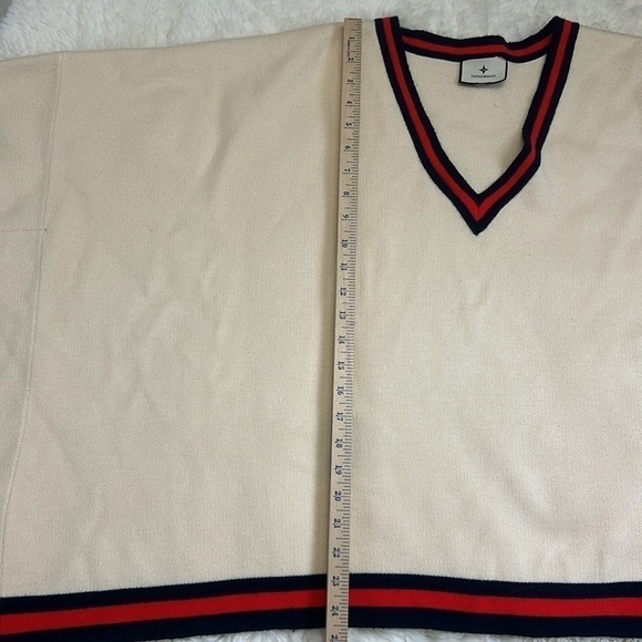 Tuckernuck Camden Soft Knit Poncho Cape V-Neck Ivory One Size - Picture 7 of 7